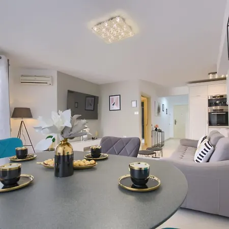 Comfortable Near The Apartment