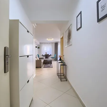 Apartment Comfortable Near The